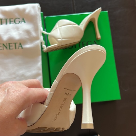 Bottega Veneta  Lido Sandal EUR 40.5 US 9.5 - Picture 7 of 12